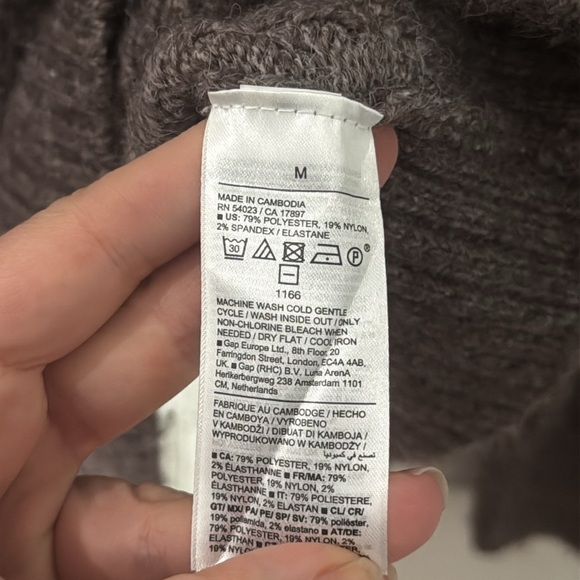 Old Navy Taupe Knit turtleneck Sweater super soft medium - Picture 3 of 4